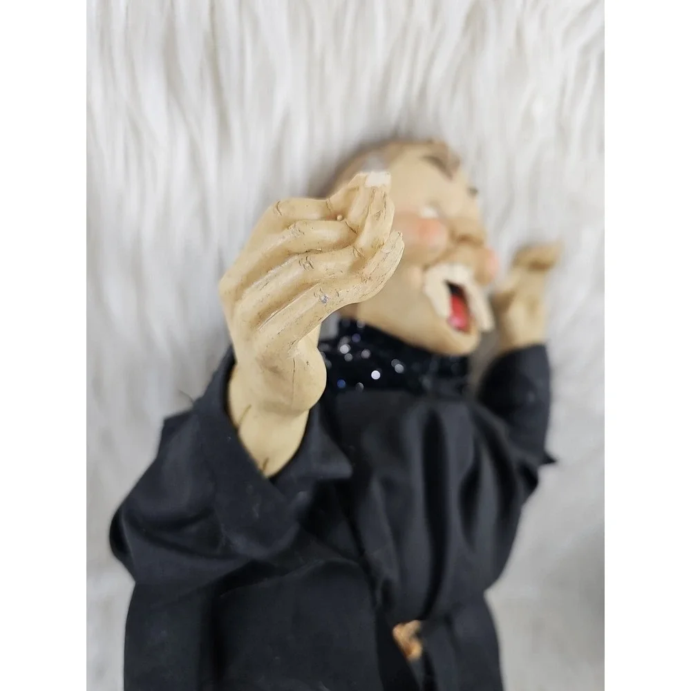 Super Cool Vintage Dracula Vampire 16